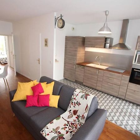 Sloan Square Apartment Bmyguest Serris Dış mekan fotoğraf