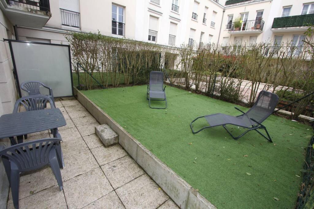 Sloan Square Apartment Bmyguest Serris Dış mekan fotoğraf